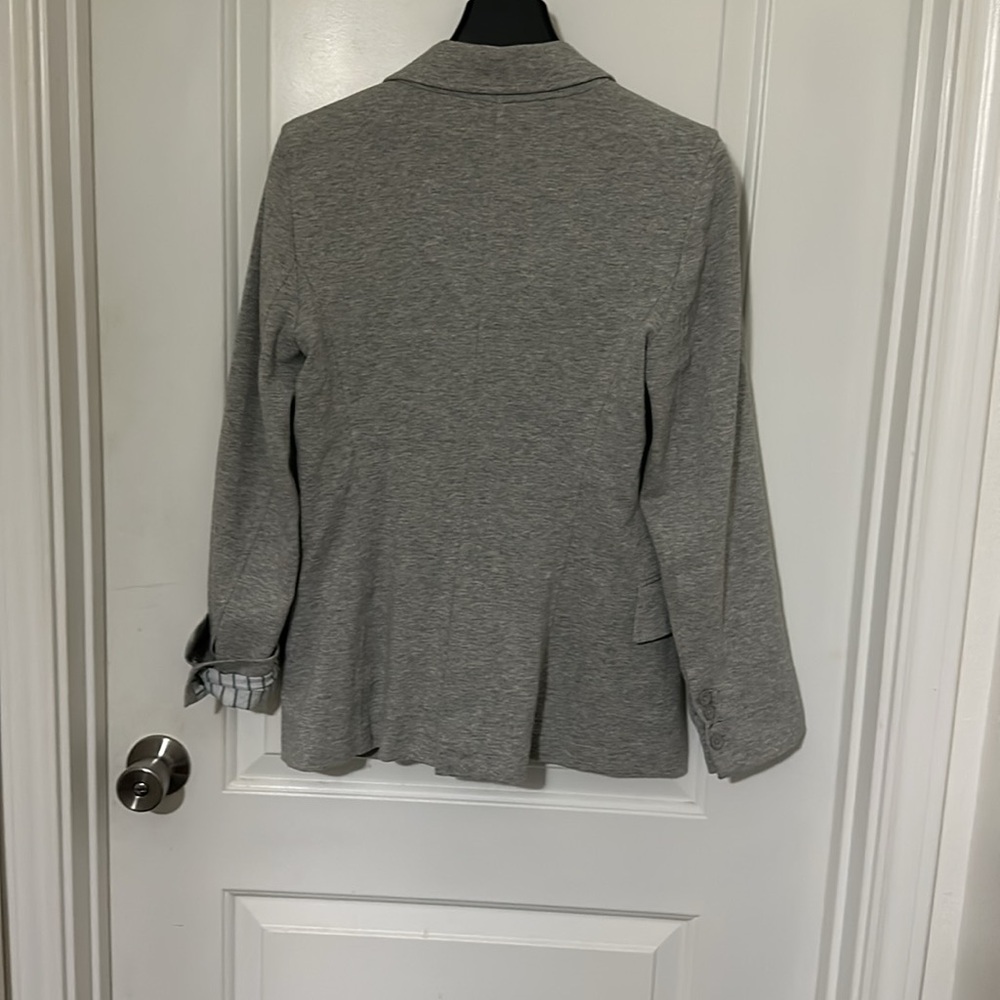 Blazer - Picture 3 of 3